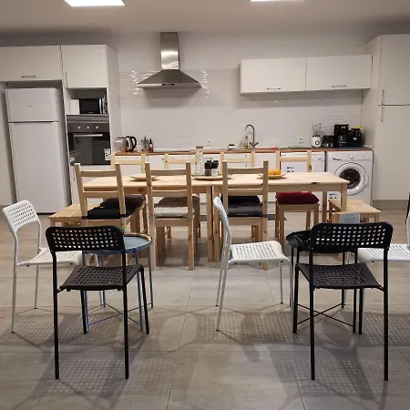 Caparica Poshtel An Luxury Gasthuis