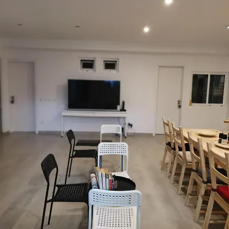 Gæstehus Caparica Poshtel An Luxury Costa de Caparica